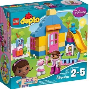 LEGO Duplo 10606 Backyard Clinic **Incomplete - please read